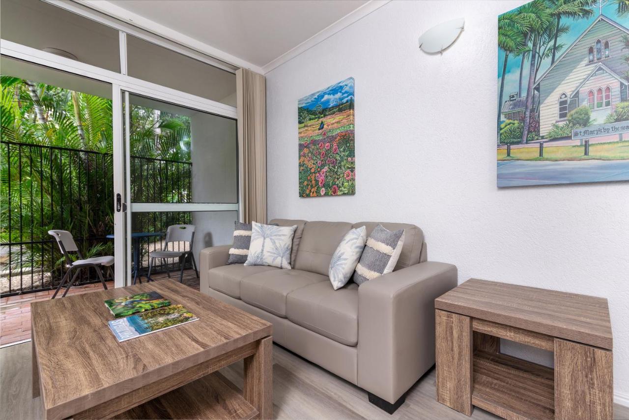 Seascape Holidays - Coral Apartments Порт Дуглас Экстерьер фото